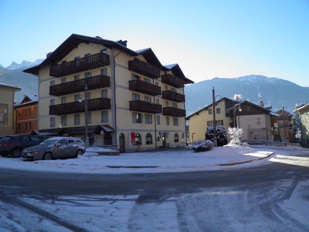 Residence Vidi Pinzolo Exterior foto